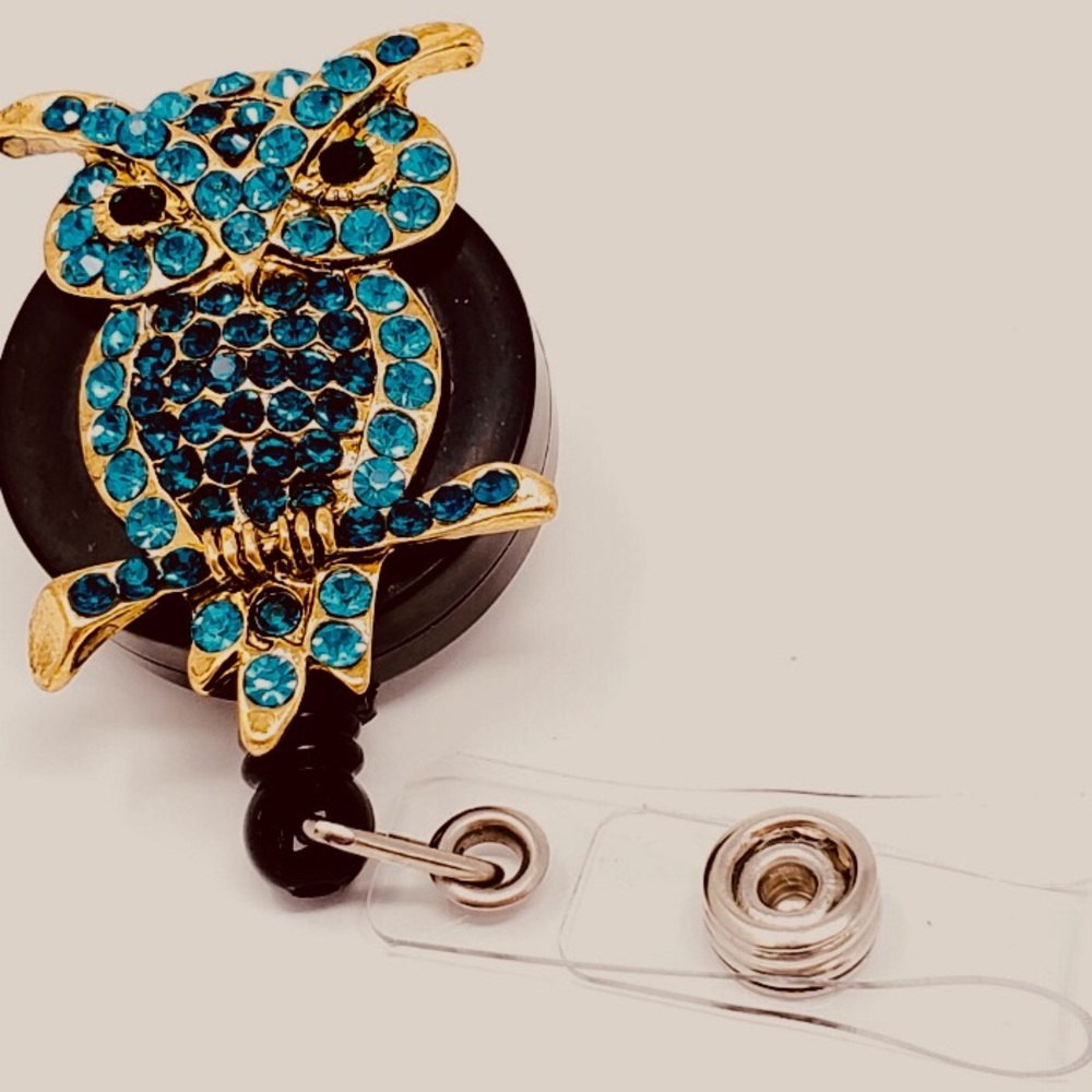 Blue Owl Badge Holder